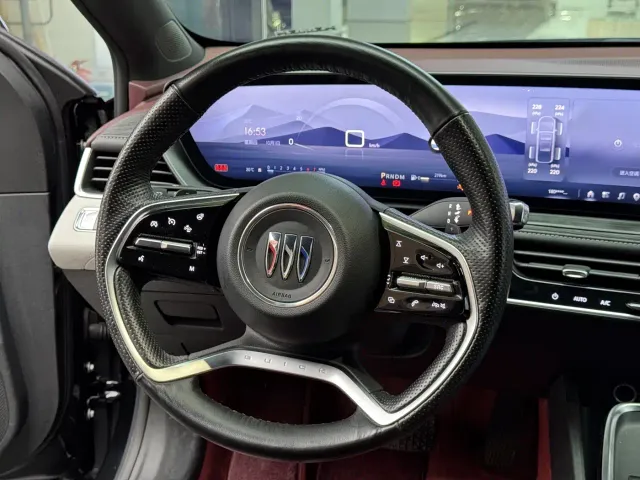 Buick LaCrosse — Фото автомобиля 13