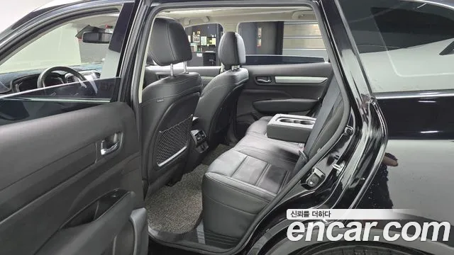 Renault-KoreaSamsung QM6 Новый QM6 2.0 GDe LE Signature 2WD — Фото автомобиля 5