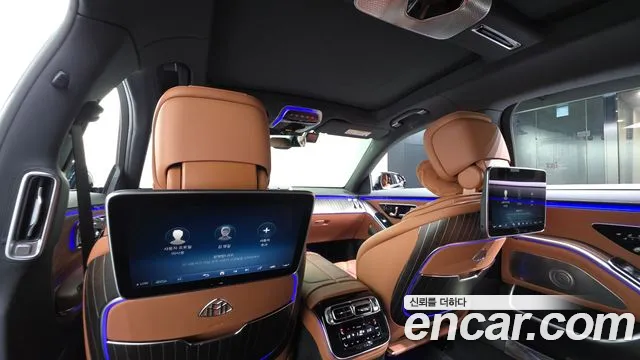 Mercedes-Benz S-Class — Фото автомобиля 19