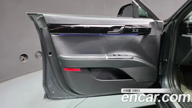 Hyundai Grandeur GN7 — Фото автомобиля 13