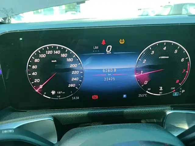Mercedes-Benz GLB-Class — Фото автомобиля 11
