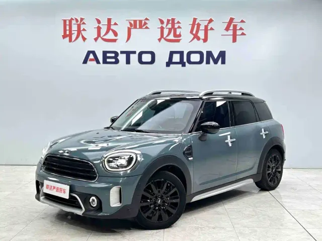 Фотография автомобиля — MINI COUNTRYMAN