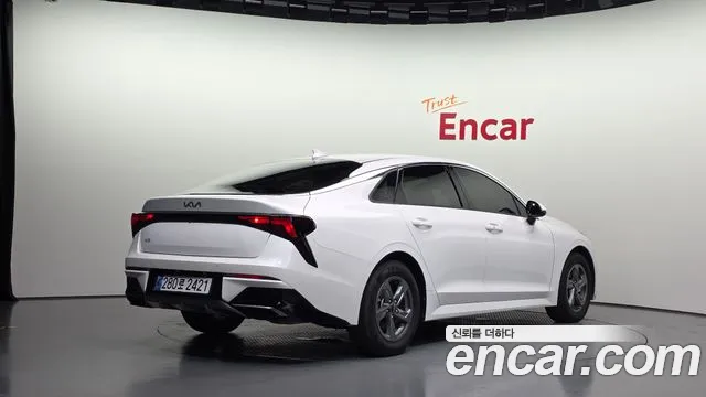 Kia K5 Новый K5 3 поколение 2.0 LPi(Для проката) — Фото автомобиля 2