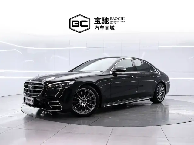 Фотография автомобиля — Mercedes-Benz S-Class