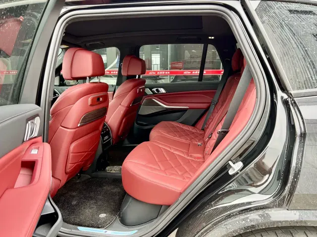 BMW X5 — Фото автомобиля 6