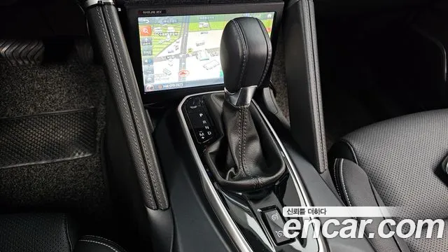Renault-KoreaSamsung QM6 Новый QM6 Quest 2.0 LPe LE 2WD — Фото автомобиля 9