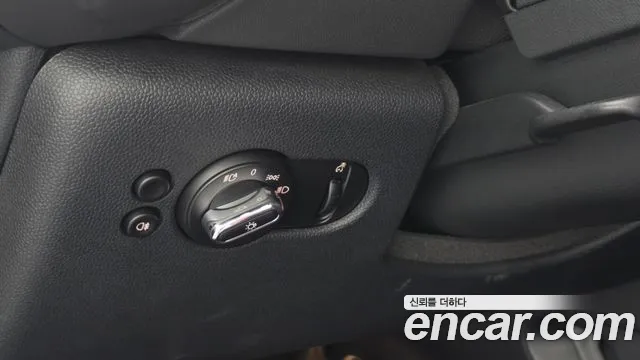 MINI Cooper — Фото автомобиля 15