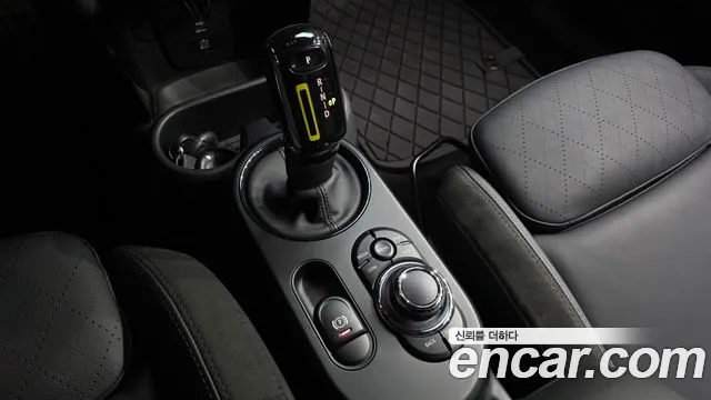 Mini Cooper Cooper Электро SE Электро — Фото автомобиля 3