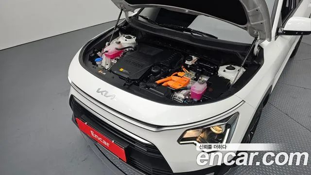 Kia Niro The All New — Фото автомобиля 9