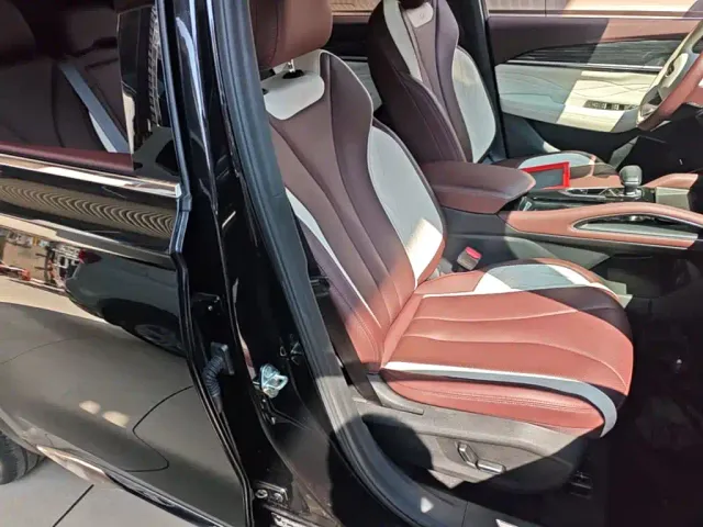 Geely Xingyue L — Фото автомобиля 24