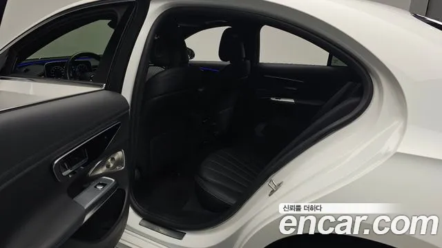 Mercedes-Benz E-Class W214 — Фото автомобиля 16