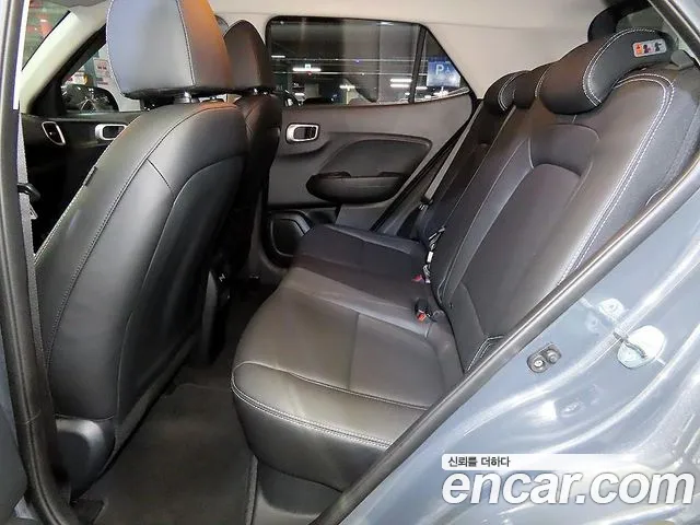 Hyundai Venue Venue 1.6 Premium — Фото автомобиля 11