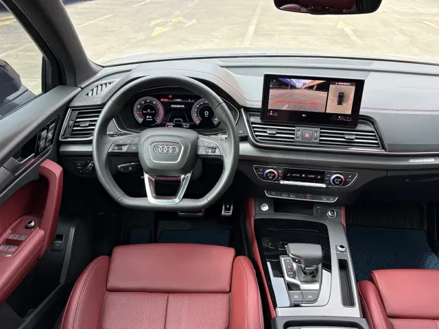 Audi Q5L — Фото автомобиля 8