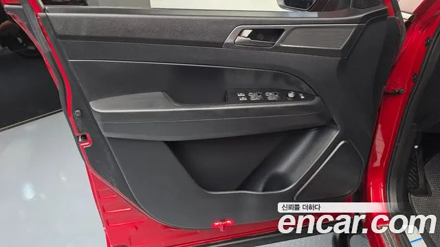 KG_Mobility_Ssangyong Rexton Новый Rexton Sport Дизель 2.2 4WD — Фото автомобиля 24