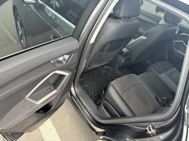 Audi Q3 — Фото автомобиля 8