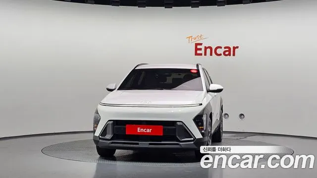 Hyundai Kona SX2 — Фото автомобиля 3