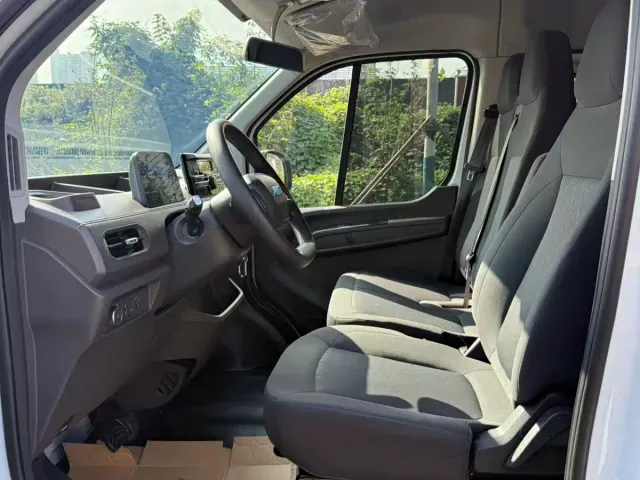 JMC E-Fushun — Фото автомобиля 5
