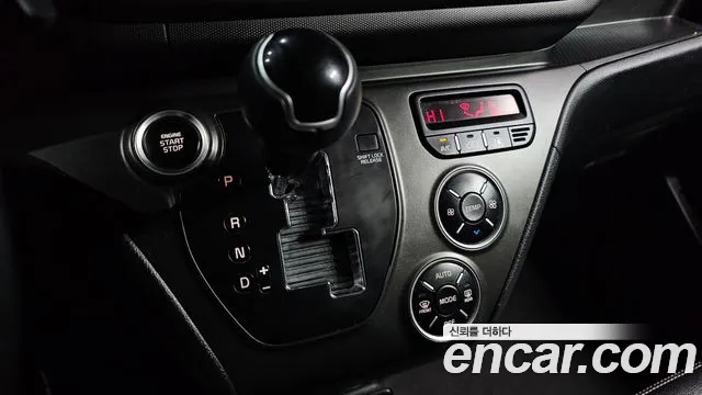Kia RAY Новый Kia Ray Signature — Фото автомобиля 9