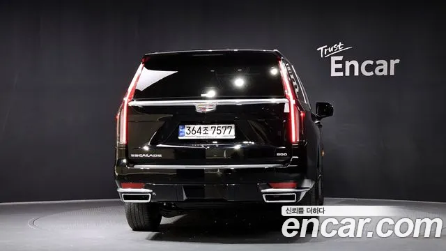 Cadillac Escalade Escalade 5 поколение — Фото автомобиля 4
