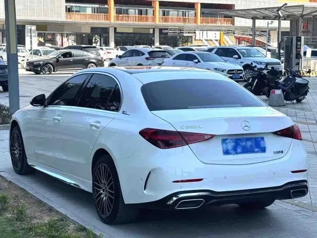 Mercedes-Benz C-Class — Фото автомобиля 6