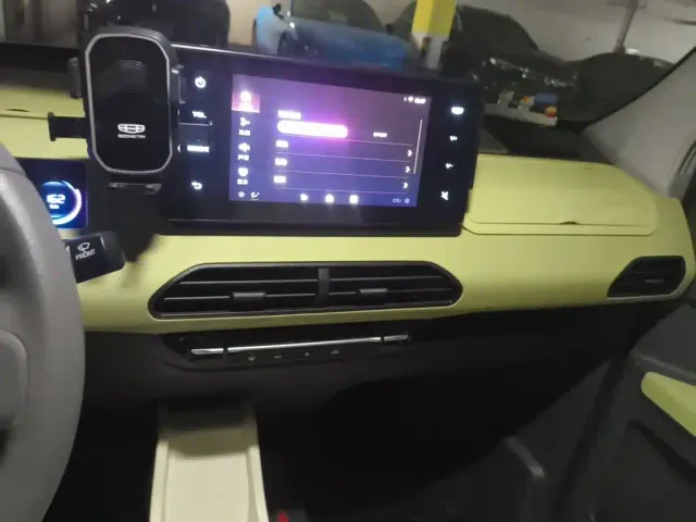 Geely Panda — Фото автомобиля 14