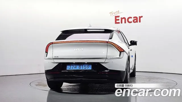 Kia EV6 — Фото автомобиля 3
