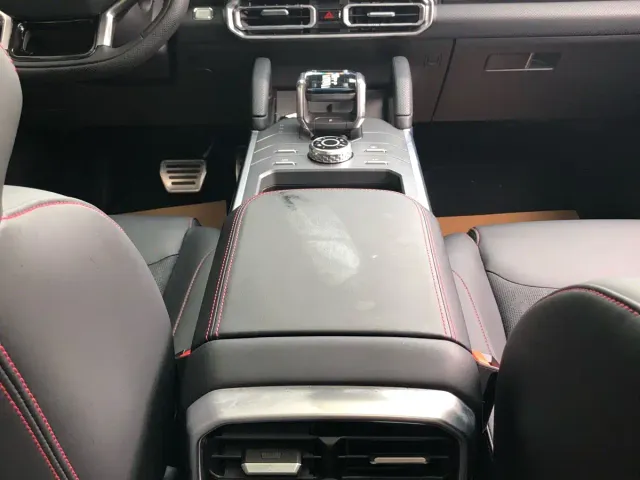 Jetour T2 — Фото автомобиля 12