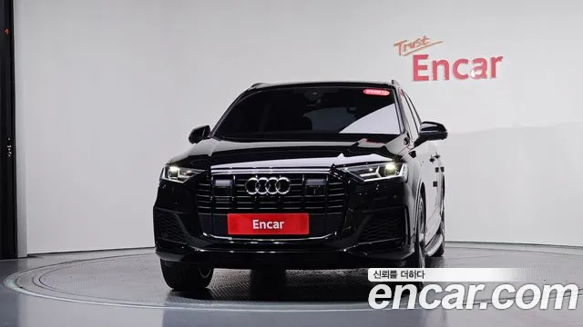 Audi Q7 55 TFSI quattro Premium — Фото автомобиля 3