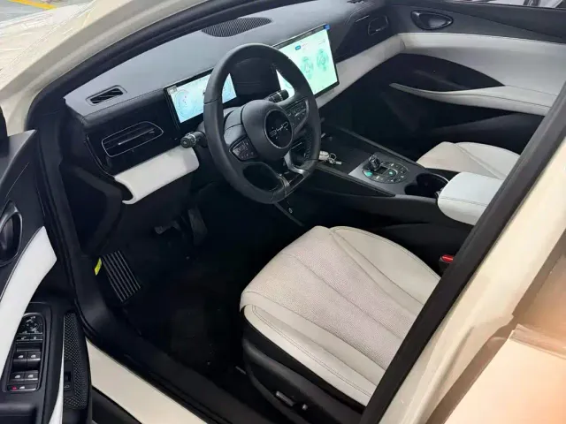BYD Seal 06 New Energy 2024 DM-i 120KM Premium — Фото автомобиля 4