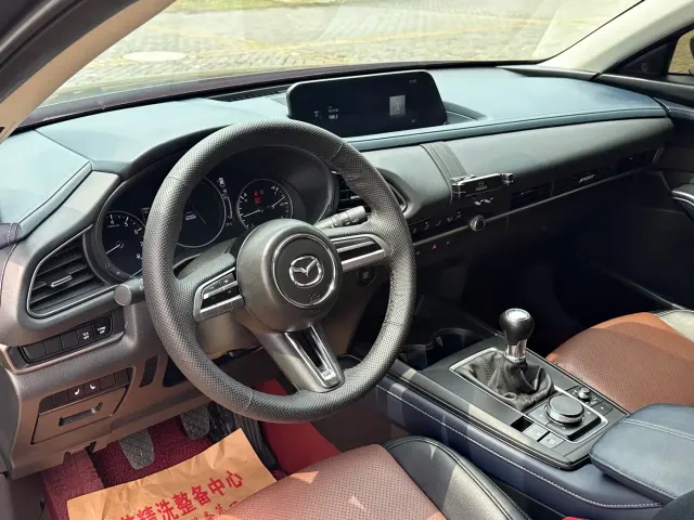 Mazda CX-30 — Фото автомобиля 15