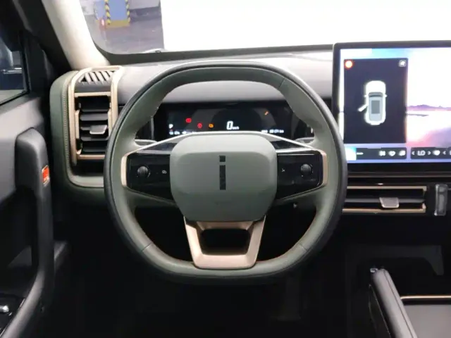 iCAR 03 — Фото автомобиля 15