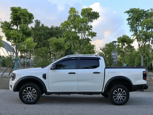 Ford Ranger — Фото автомобиля 4
