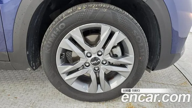 Kia Seltos Seltos Бензин 1.6 турбо 2WD — Фото автомобиля 20
