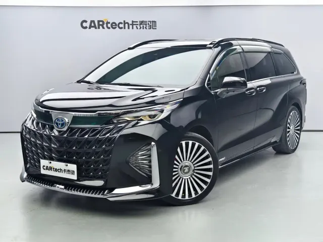 Фотография автомобиля — Toyota Sienna