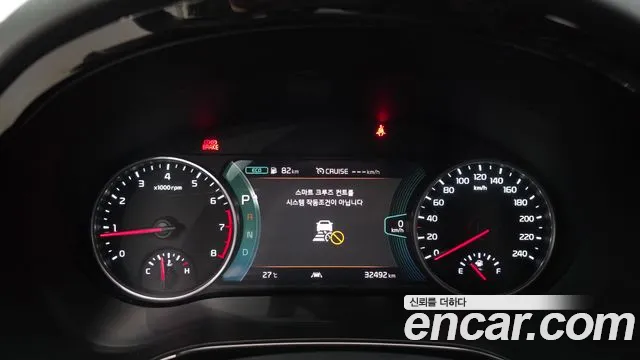 Kia Seltos — Фото автомобиля 8