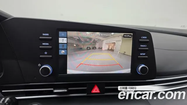 Hyundai AVANTE Новый Avante (CN7) — Фото автомобиля 15