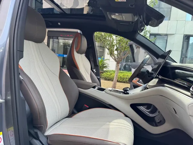 BYD Song Pro — Фото автомобиля 12