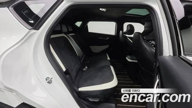 Kia EV6 — Фото автомобиля 28