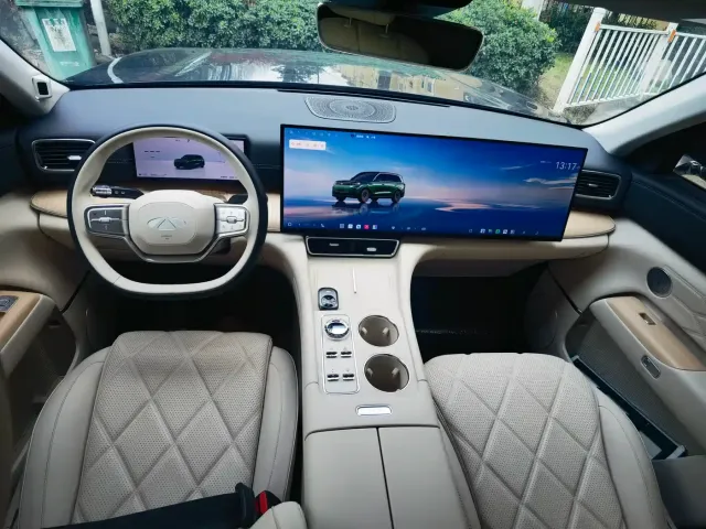 Chery Fengyun Fengyun T11 2024 Base Model — Фото автомобиля 7