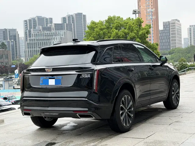Cadillac XT5 — Фото автомобиля 5