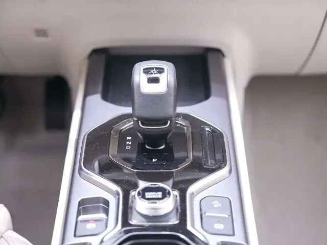 Geely ICON — Фото автомобиля 19