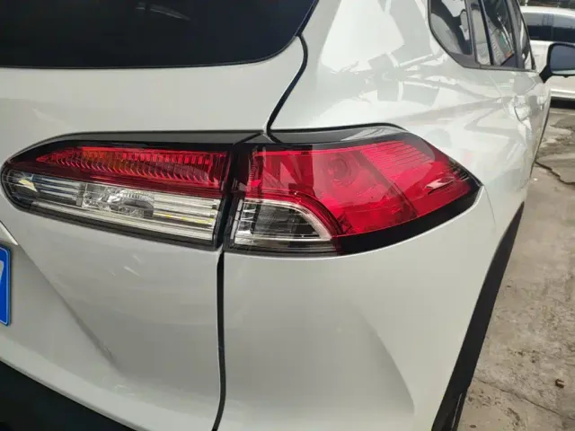Toyota Frontlander — Фото автомобиля 7