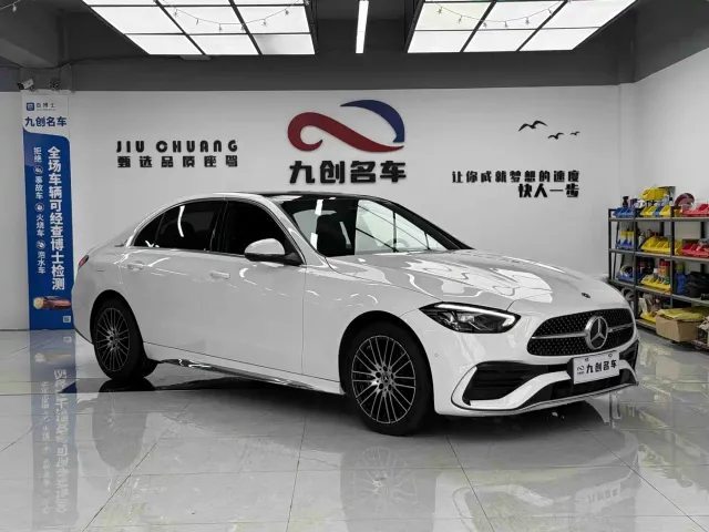 Mercedes-Benz C-Class — Фото автомобиля 3