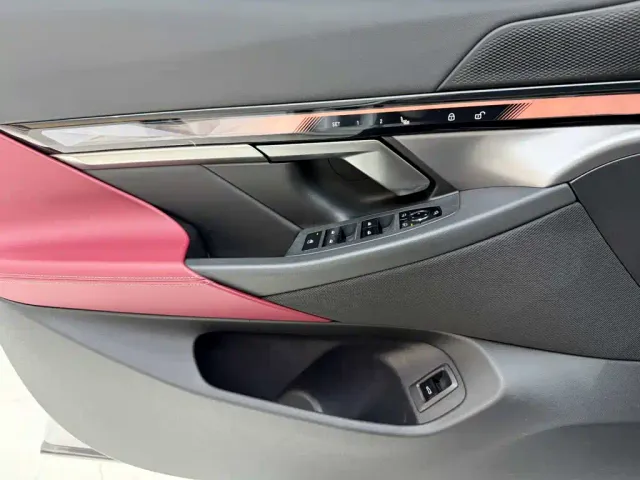BMW 5 Series — Фото автомобиля 21
