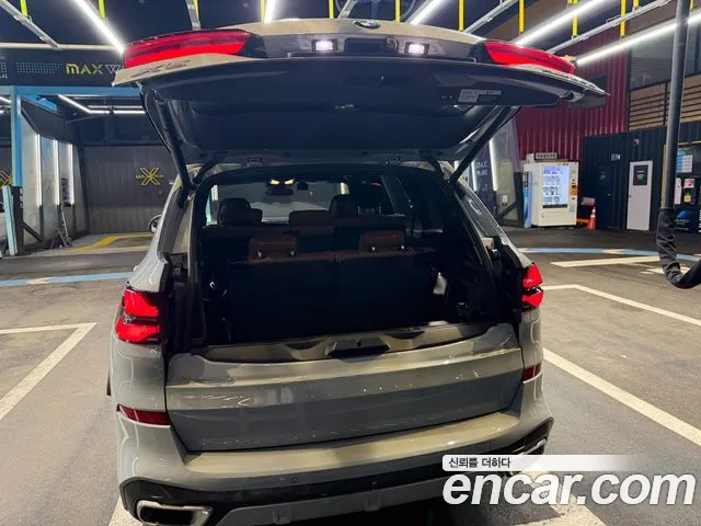 BMW X5 — Фото автомобиля 3