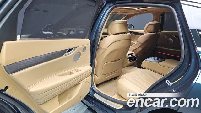 Genesis G80 Бензин 3.5 турбо AWD — Фото автомобиля 24