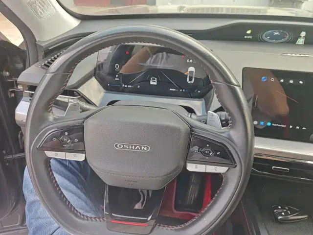 Changan Z6 — Фото автомобиля 15