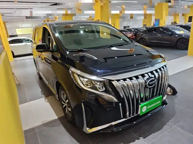 GAC Trumpchi M8 — Фото автомобиля 3