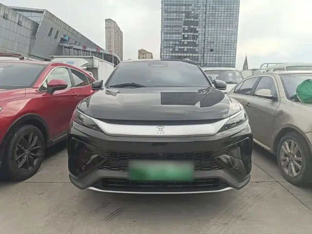 BYD Song Pro — Фото автомобиля 2