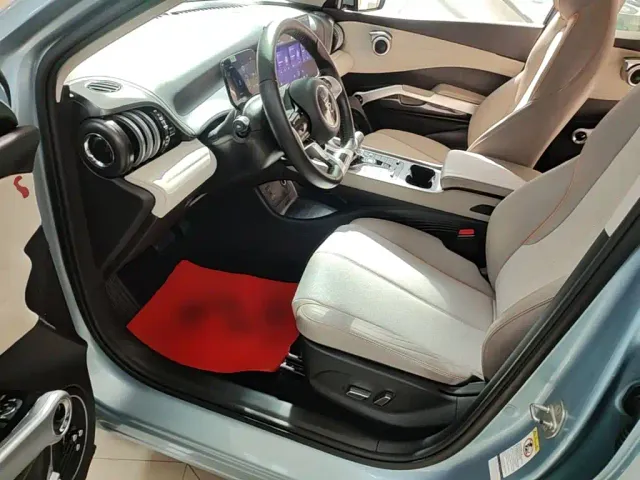 BYD Yuan PLUS — Фото автомобиля 15